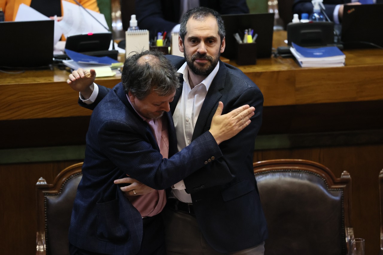 Pasa al Senado: Ley de Fraccionamiento logra aprobación en Cámara pese a intento de inconstitucionalidad de Bobadilla