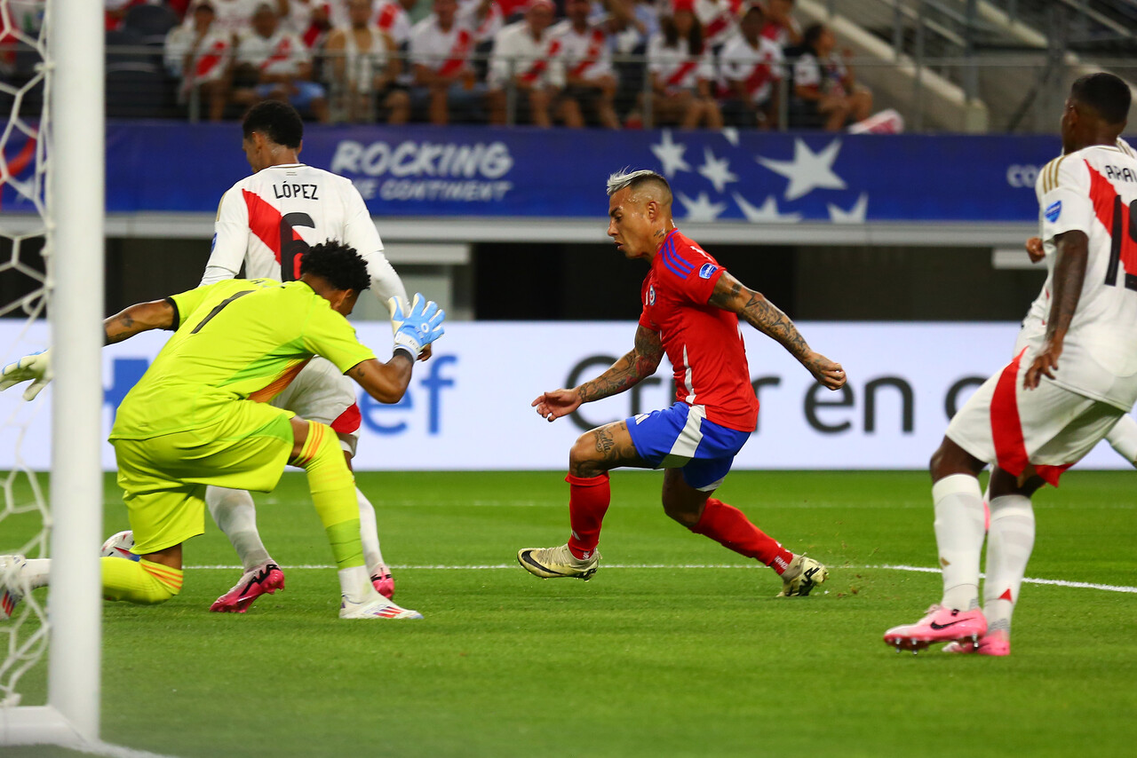 ¡A salir del fondo! La formación de Chile para salir con la obligación de ganar a Perú en Lima