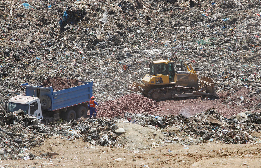 Proyecto para verter agua de relleno Santa Marta en estero de Lonquén reaviva disputa con vecinos