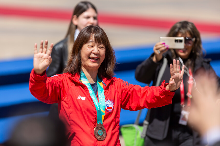 Tania Zeng, la deportista olímpica chilena, entre las 100 mujeres más influyentes del 2024