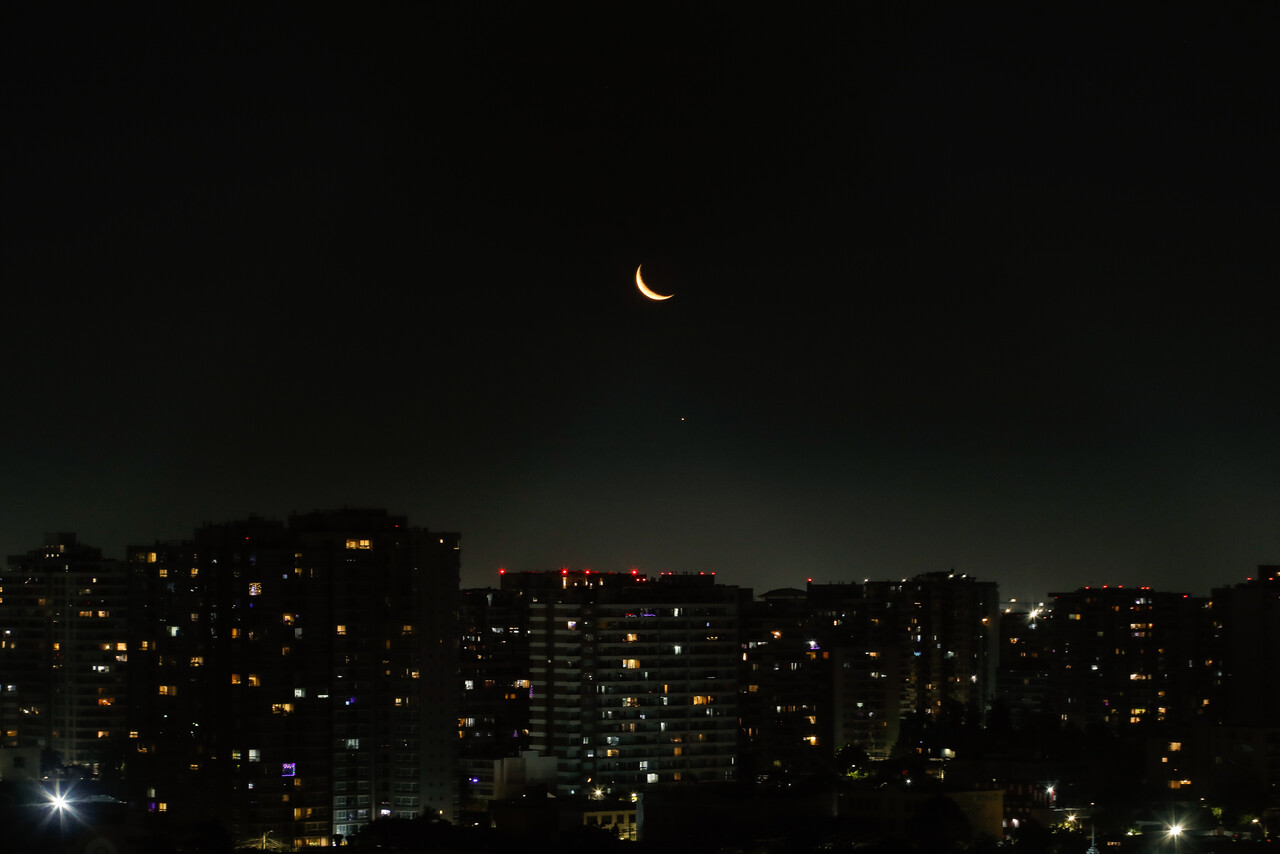 Conjunción de la Luna con Júpiter: Día, hora y mejor zona donde ver este espectáculo natural