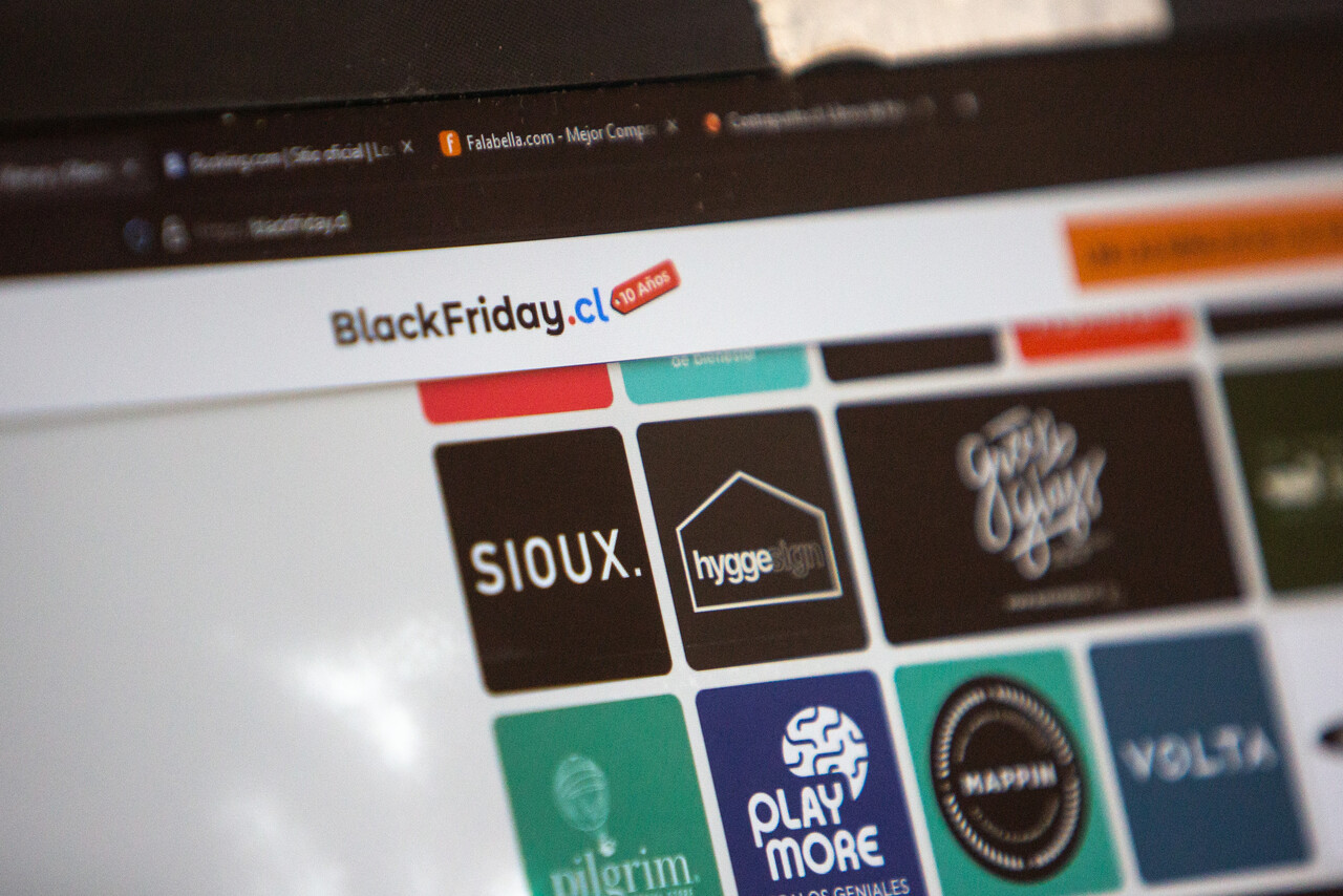 Sernac se lanza contra marca más denunciada en Black Friday: Más de 750 reclamos en tres días