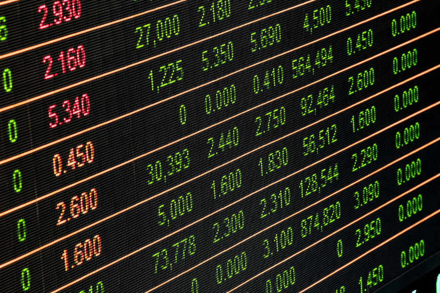 89% de inversionistas cree improbable recesión económica chilena y 66% estima menor inflación