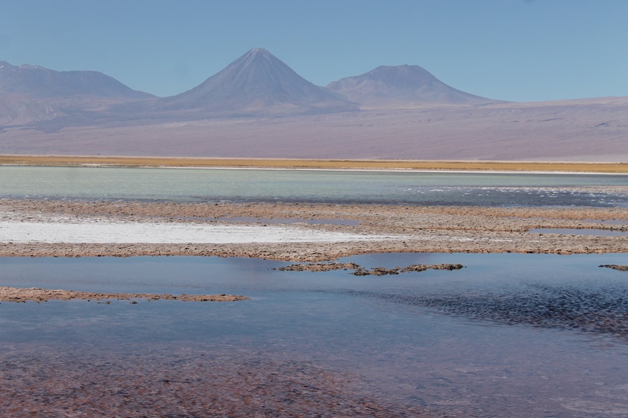 Por dañar acuífero en Salar de Atacama 3 grandes mineras demandadas invertirán $47 mil millones para restaurarlo