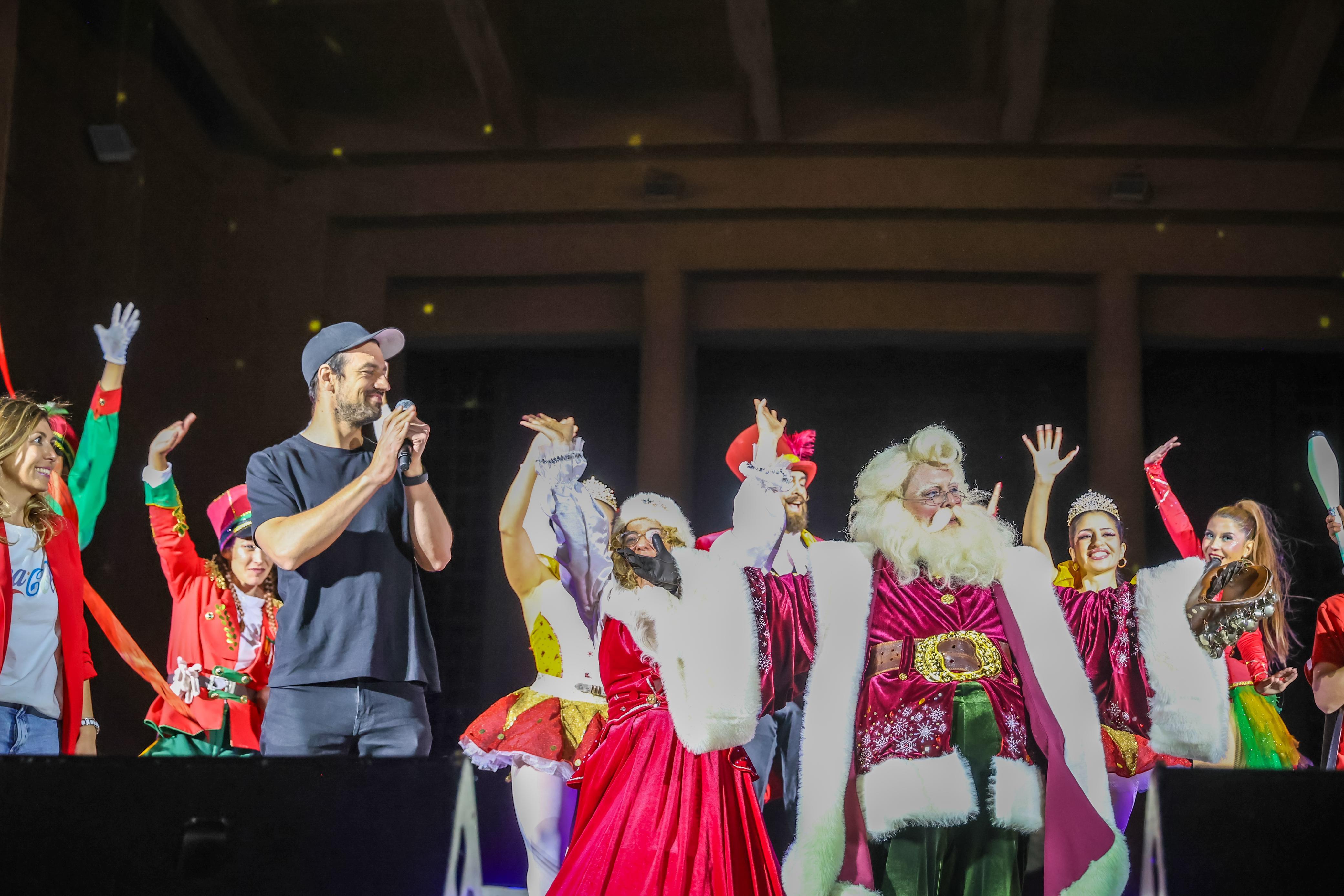 VIDEO| Tomás Vodanovic lidera cierre navideño en Maipú: 250 mil personas y drones en vez de pirotecnia