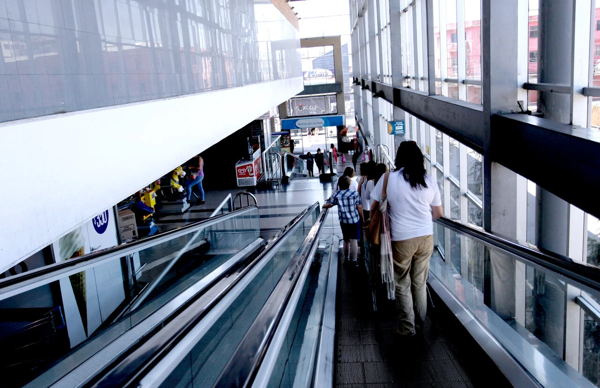 ¿A qué hora cierran los supermercados este 24 de diciembre?: Revisa los horarios para estas fiestas