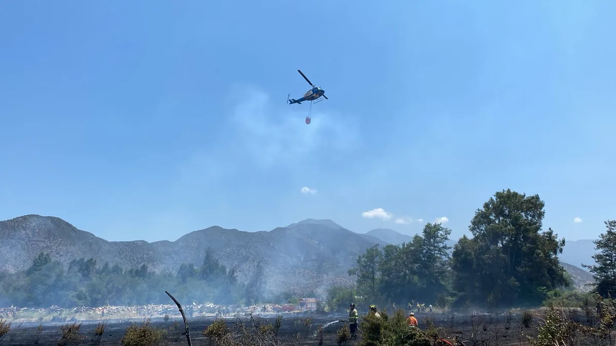 Alerta Roja en Rancagua: Senapred llama a evacuar zona de Villa Millantu por incendio forestal