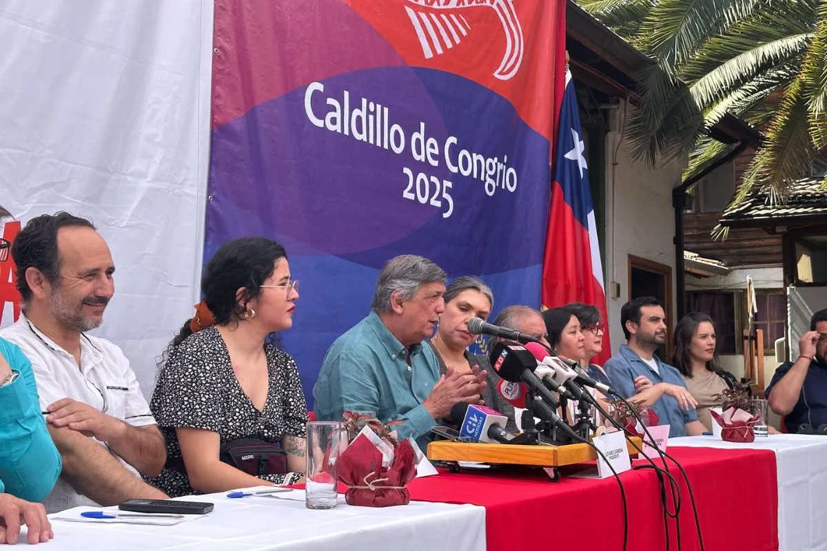 PC cierra filas con reforma de pensiones del gobierno pese a ofensiva de Daniel Jadue