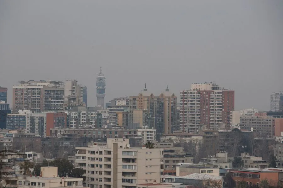 ¿Tan mala es la calidad del aire en Chile?: 4.500 personas al año mueren por la contaminación