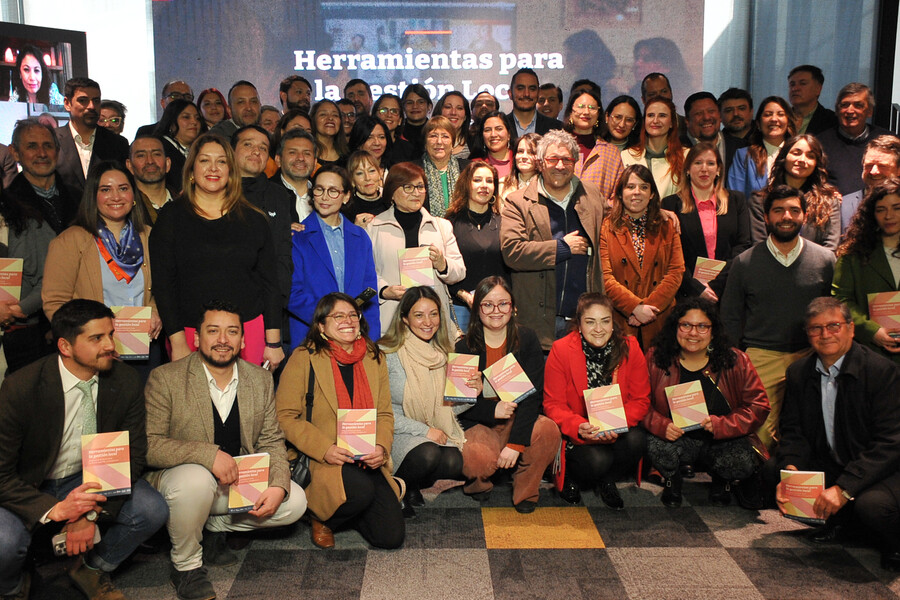 Seguridad, “Fair Play” en la alianza y rol de Bachelet: Los ejes de la campaña oficialista para las municipales