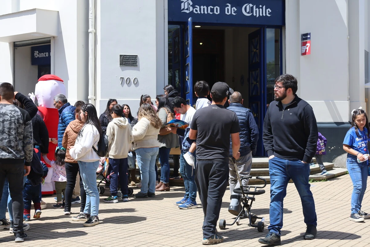 Banco devolvió 35 UF a clienta estafada por $40 millones y luego la demandó para recuperarlos: Suprema rechazó el reclamo