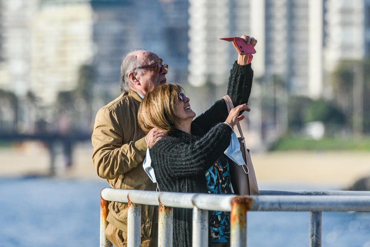 Bono Bodas de Oro 2025: Requisitos y cómo pedir por videollamada los $463.166 que beneficiarán a más de 5 mil matrimonios