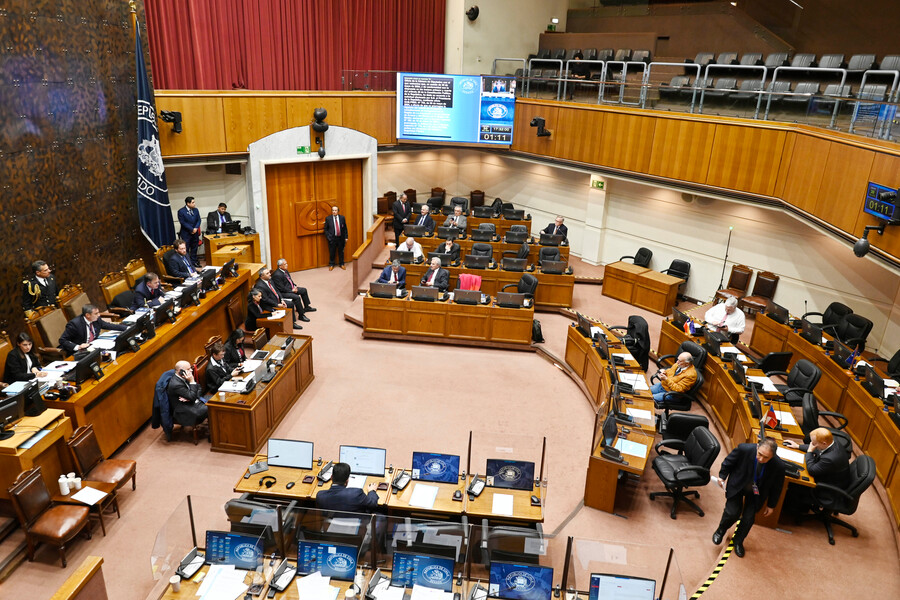 Buscan prohibir contratación en el Estado de condenados por delitos contra la probidad