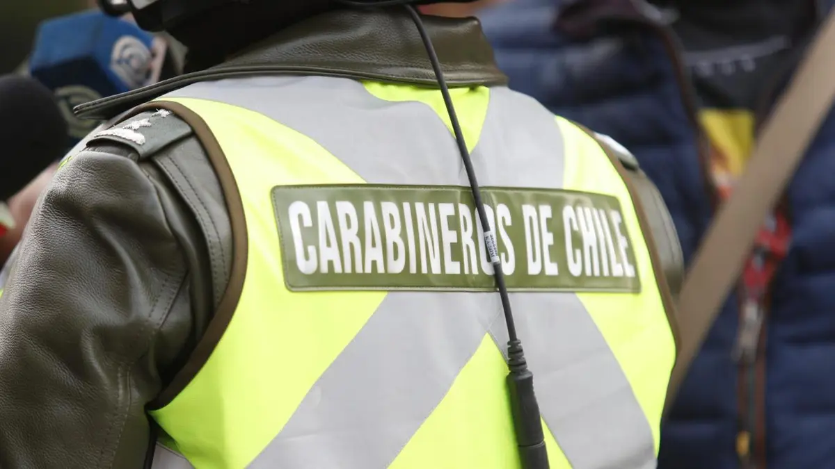 Carabineros encañonó, usó gas lacrimógeno y perdigones contra adolescentes de 16 y 17 años sin dar razones: Ordenan ajustar actuar