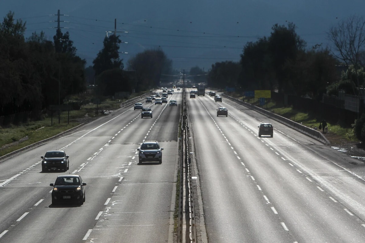 Compró auto que entró 4 veces a taller por fallas graves y proveedor insistió en repararlo: Corte ordena devolver $10 millones
