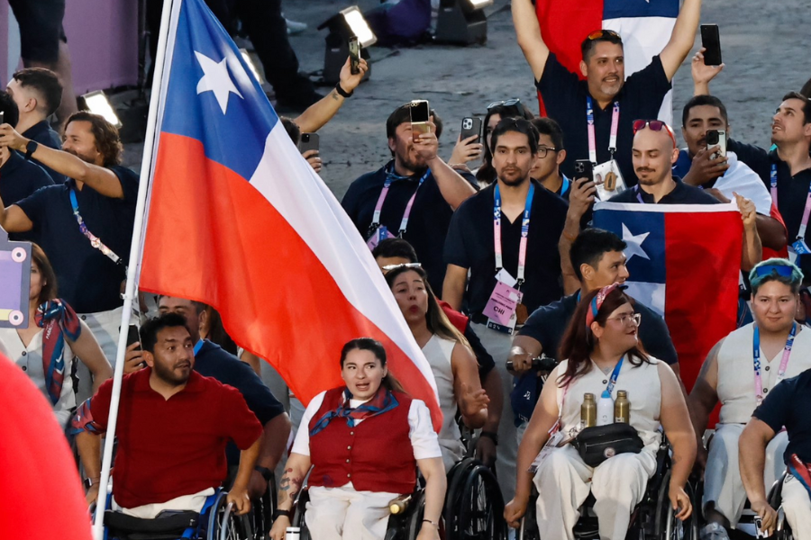 Con Campos y Cayulef: El desfile de la delegación chilena en los Juegos Paralímpicos Paris 2024