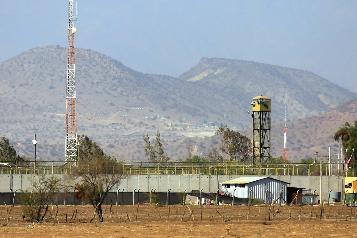 Cónyuge de interno de Punta Peuco exigió $136 millones por negligencia en atención de recluso con Covid: Rechazaron demanda