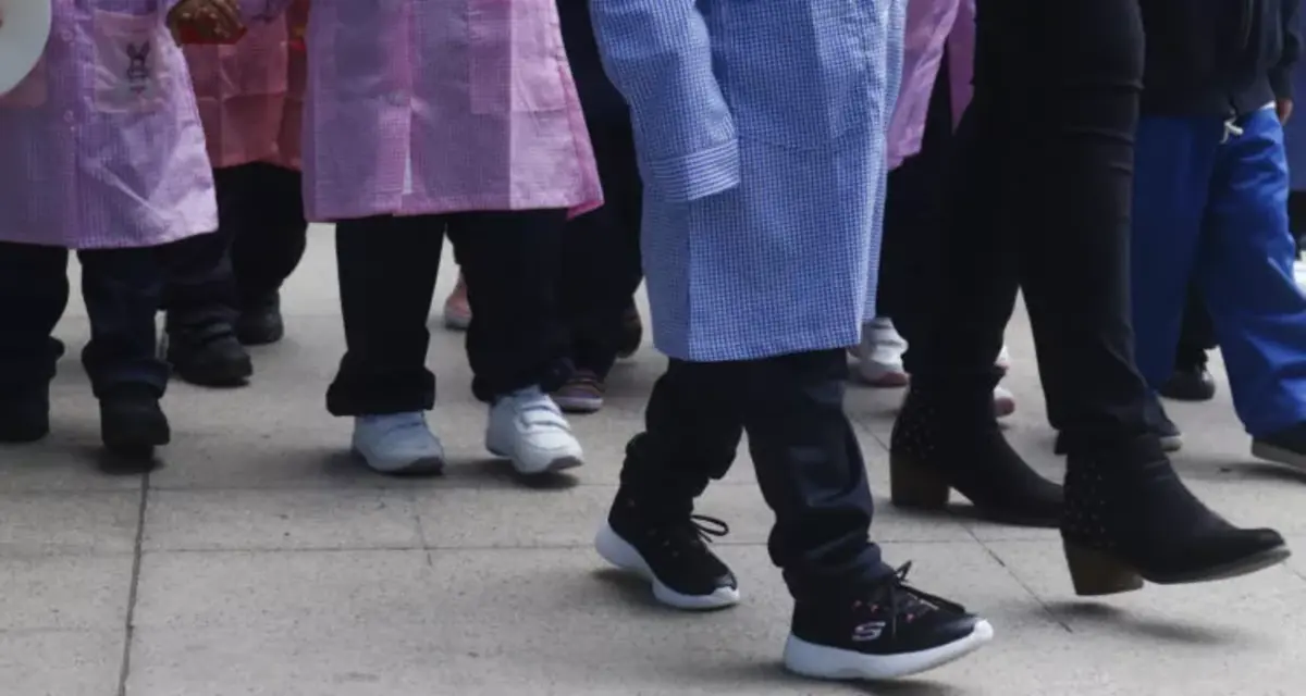 Despidieron a trabajadora embarazada con fuero maternal: Juzgado ordenó reincorporación