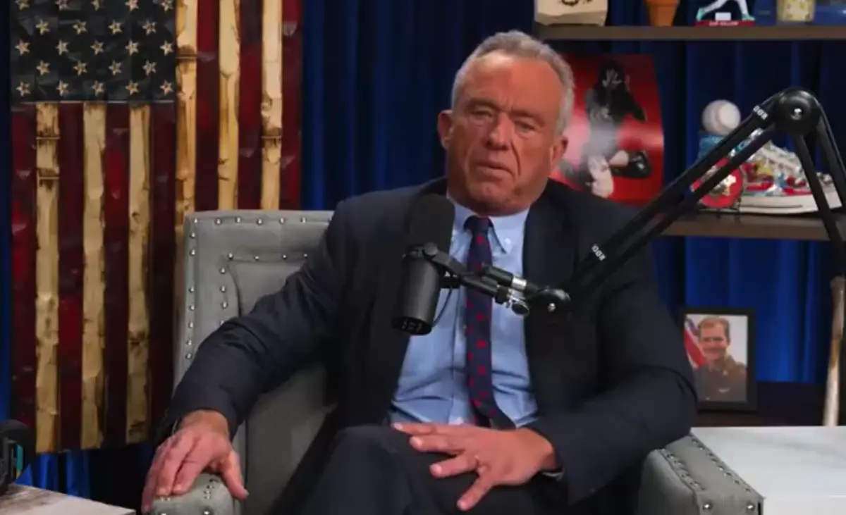 El secretario de Salud de Trump que aseguró no tenerle miedo al Covid-19 porque inhalaba cocaína sobre tazas de baños públicos