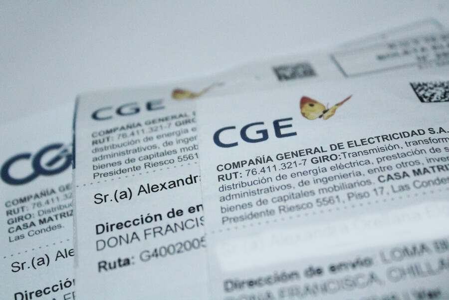 Empresa CGE a punto de exponerse "a toda la fuerza del Sernac" por no responder acuerdo compensatorio