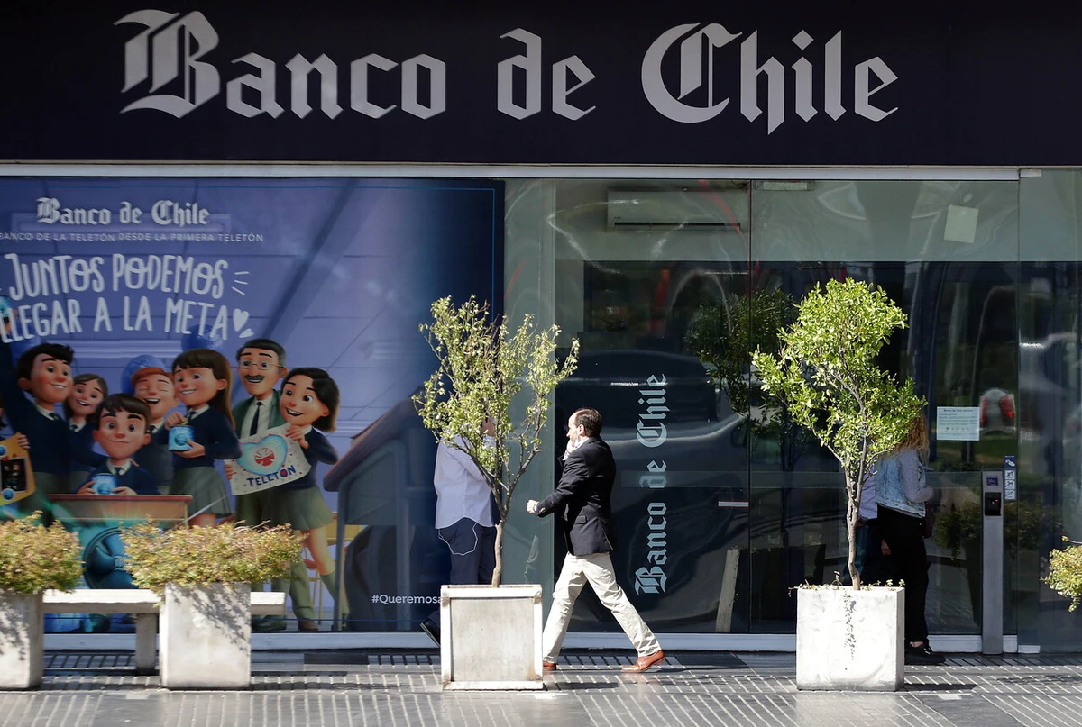 Engañado por falso ejecutivo perdió más de $8 millones: Suprema ordena a banco pagar $7,9 millones tras intento de reducirlo a $440 mil