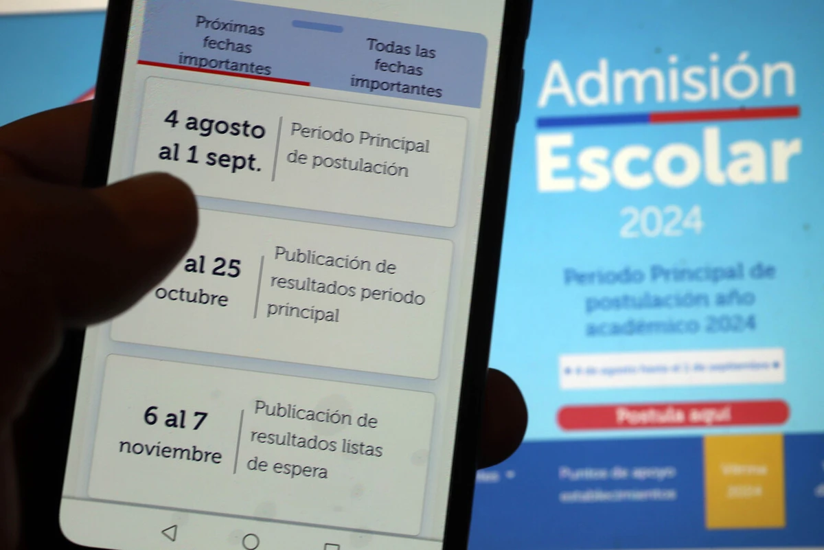 Familias sienten despersonalización al usar el SAE y piden más información clara, según estudio de U. de Chile