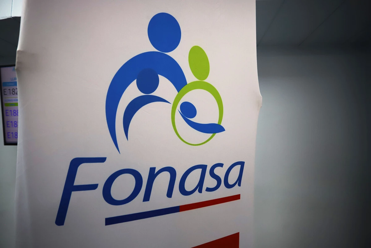 Fonasa inicia devolución de $6.495 millones a más de 75 mil personas por cotizaciones en exceso: Revisa si tienes pago pendiente