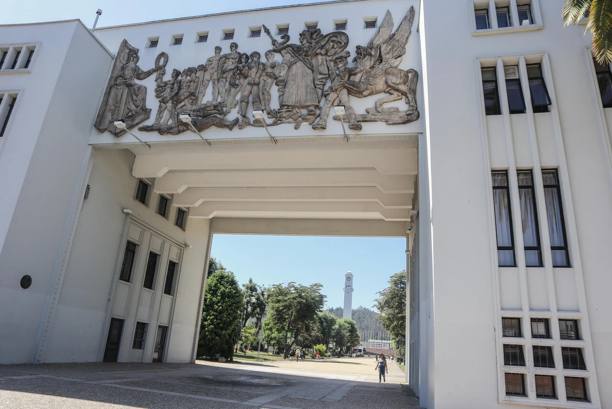 Fue eliminado de especialización médica tras reprobar examen 2 veces: alegó discriminación por TEA pero Suprema lo rechazó