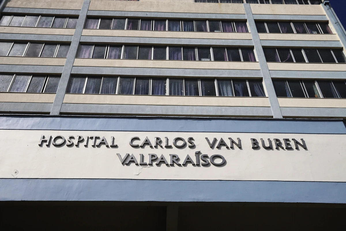 Funcionaria de hospital fue desvinculada por licencias maternales contadas como inasistencias: Suprema ordena reincorporarla