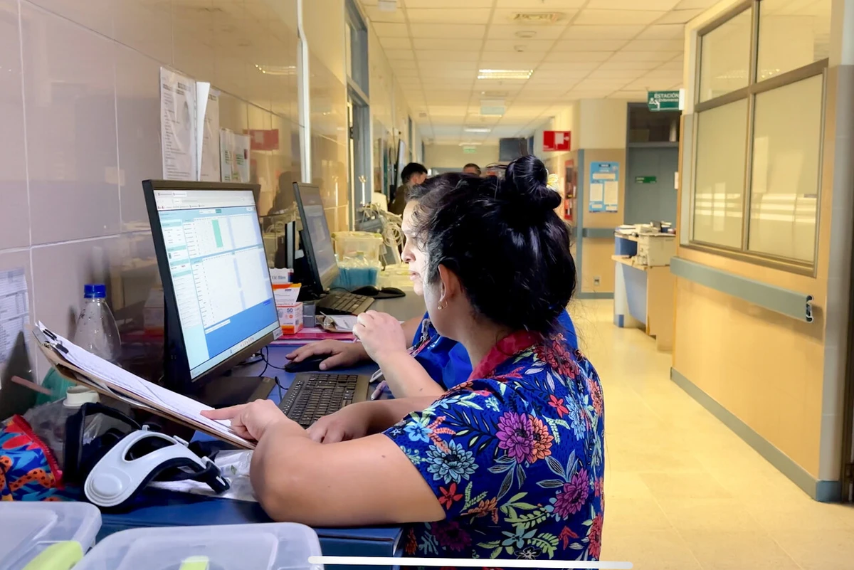 Hospital exigió pagar $550.000 antes de atender de urgencia a menor de edad: Deberán devolver dinero y pagar millonaria multa