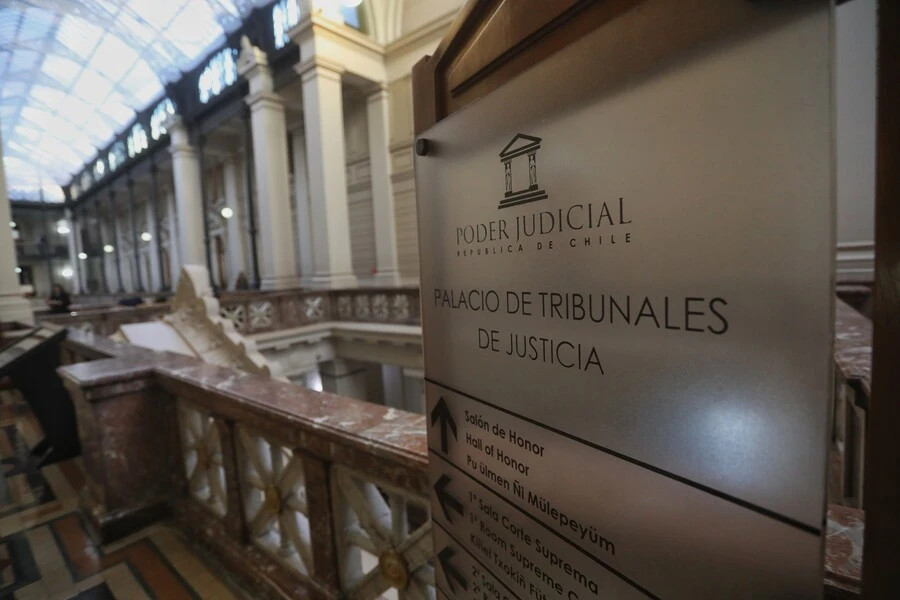 La batalla en tribunales de padres de niño con Distrofia Muscular Duchenne: Consiguieron que Fonasa y Minsal costearan medicamento de más de mil millones