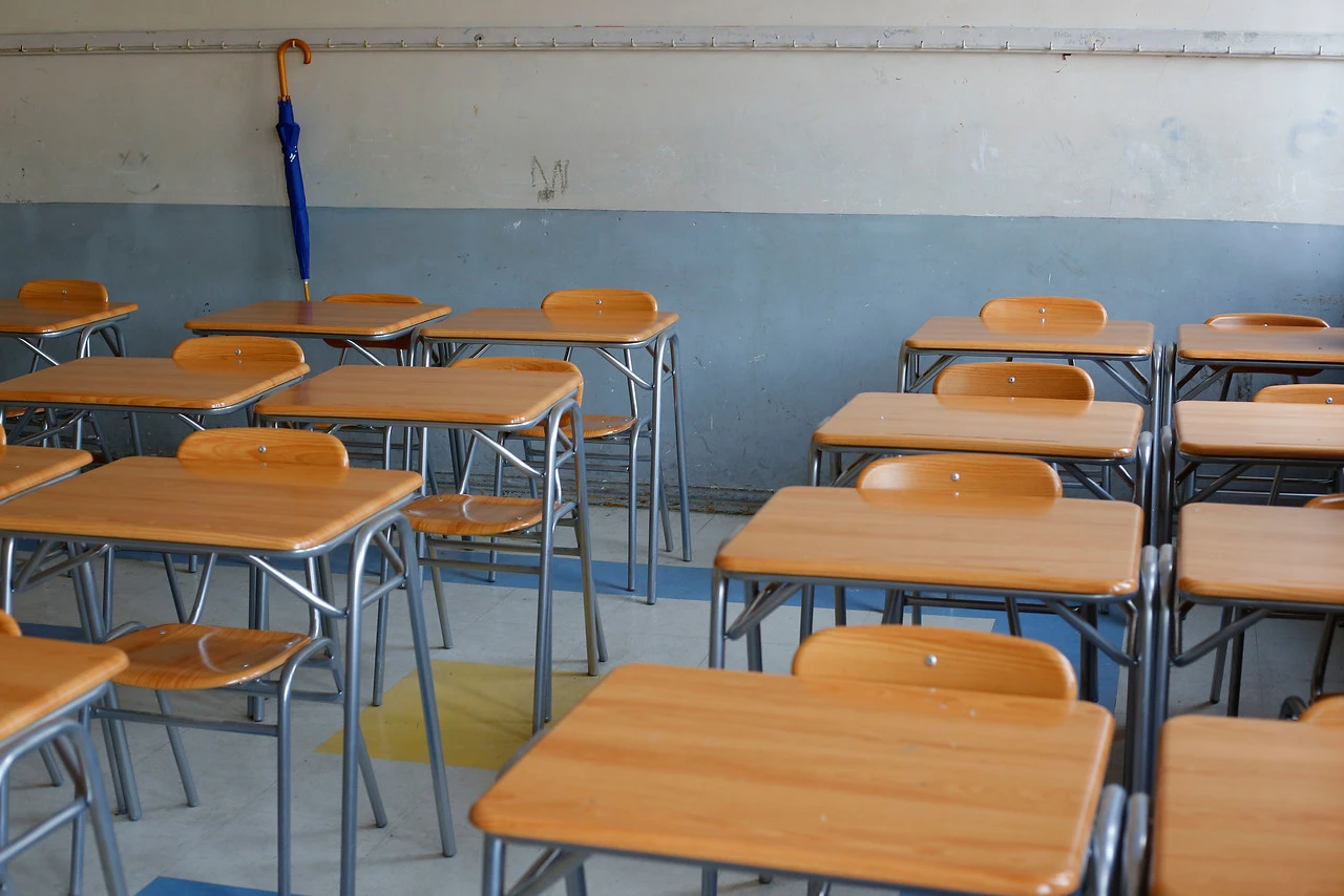 Madre con cáncer vendió casa para pagar colegiatura de hija pero le rechazaron matrícula: En tribunales revierte decisión
