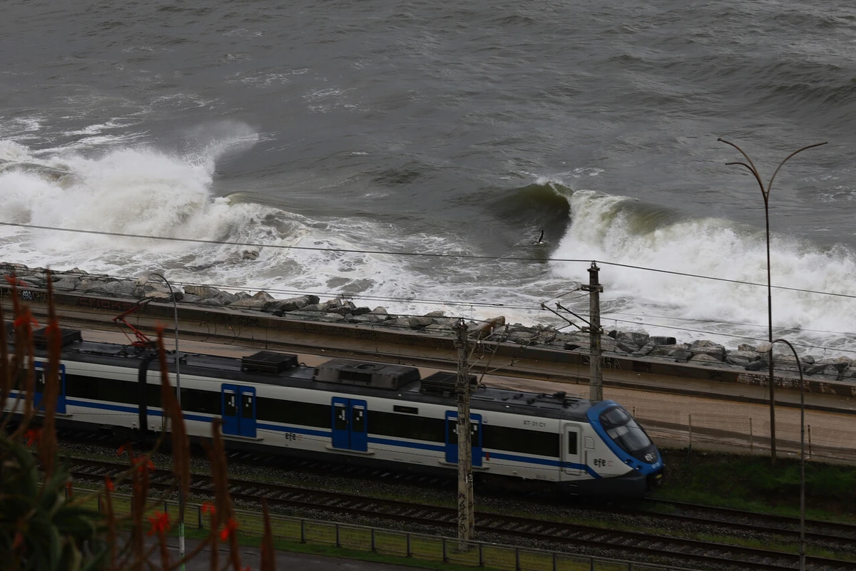 Marejadas en Chile: ¿Qué zonas estarán bajo el sexto aviso y por qué se espera fuerte oleaje en el litoral?