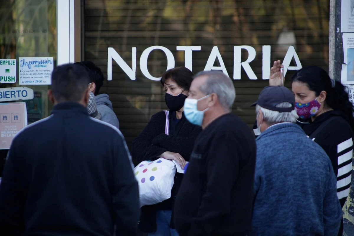 Notaria titular denunció irregularidades en su oficina tras paso de interinos: Suprema ordena indemnizar con $12,5 millones