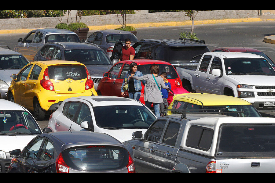 PAC, El Bosque y Buin son las comunas con menos cantidad de estacionamientos: 263 en total