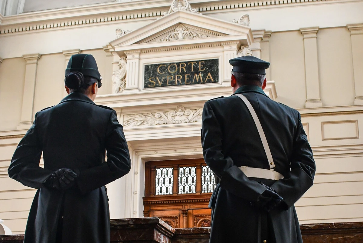 Paciente gana a Isapre en juicio y Suprema los obliga a cubrir 90% de operación: Aseguradora solo había dado 25%