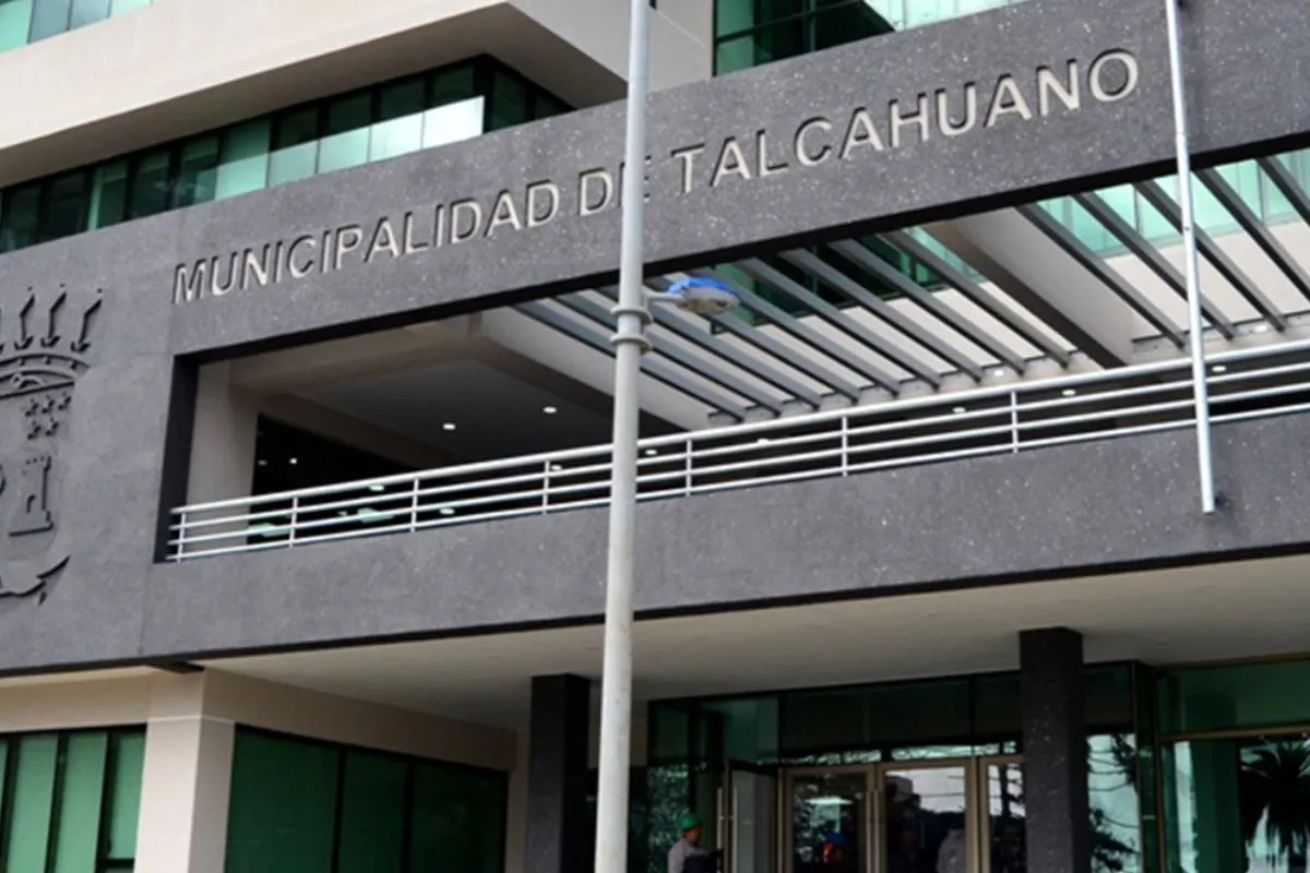 Perdió casa por incendio iniciado en inmueble con orden de demolición del 2020: Municipio de Talcahuano pagará $70 millones