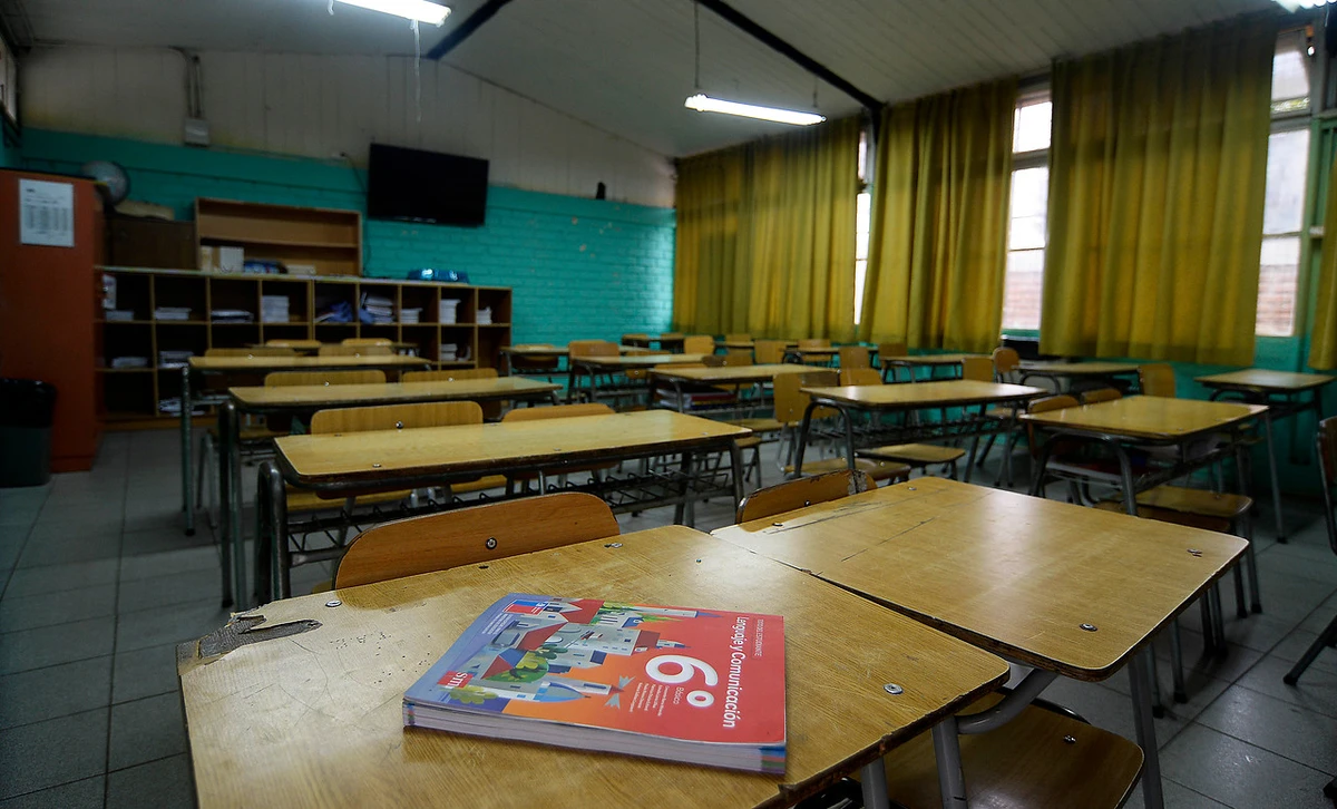 Profesor que fue brutalmente golpeado por alumno en 2023 consigue justicia: Municipio deberá indemnizarlo con $30 millones