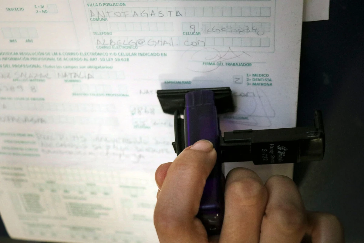 Psiquiatra dio licencia de 30 días sin fundamentos claros y ahora deberá pagar multa de medio millón de pesos: Corte confirmó