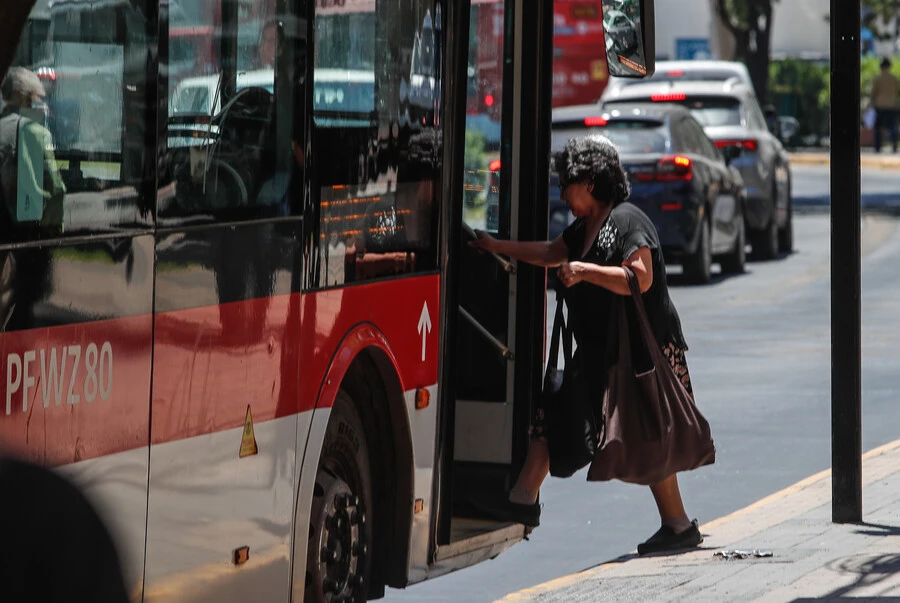 Quedó con 10% de incapacidad tras ser atropellada por bus del transporte público y será compensada con $20 millones