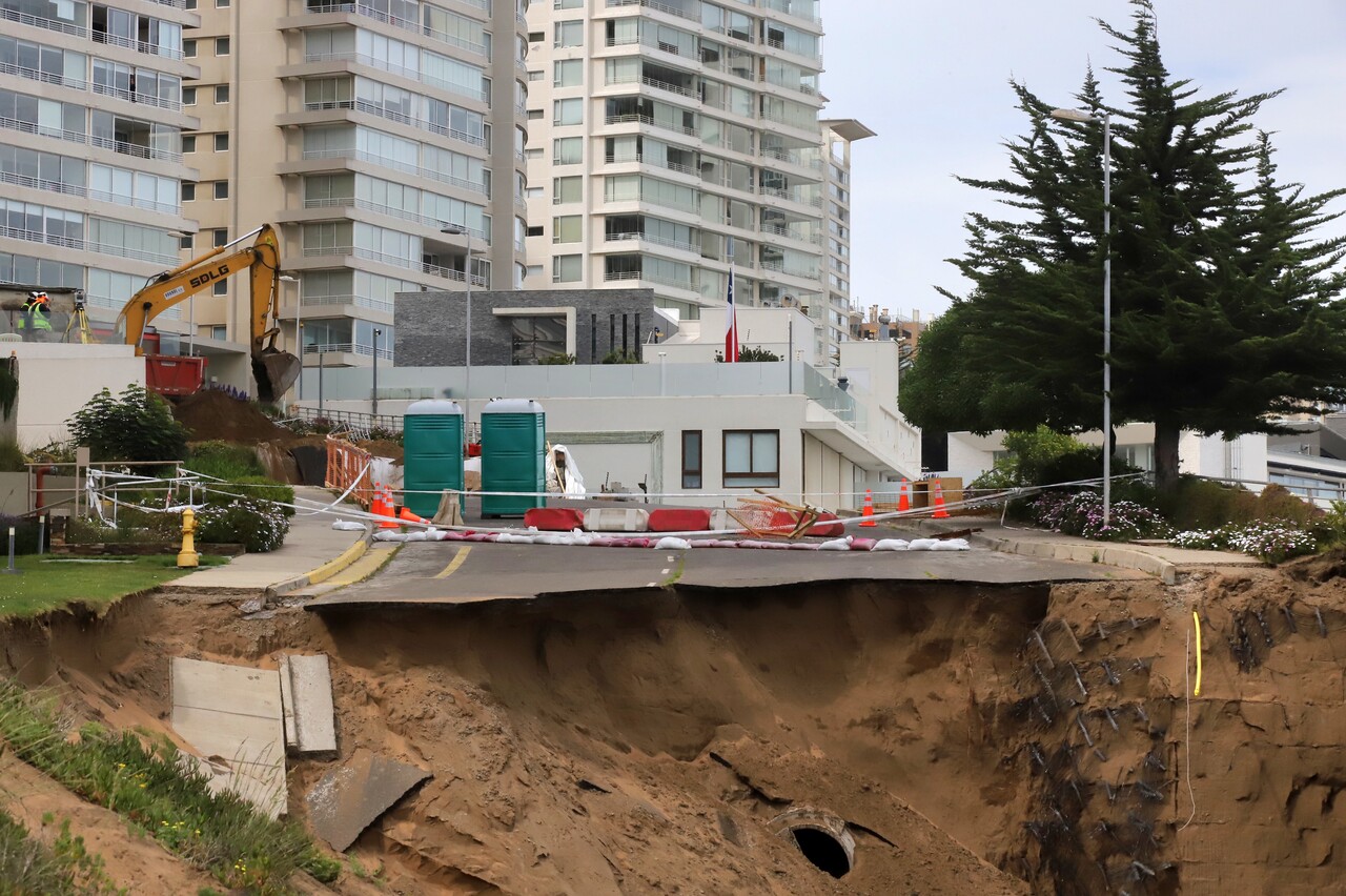 Preocupación por lluvias en Región de Valparaíso y posibilidad de nuevos socavones en dunas