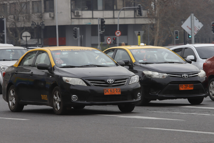 Taxista fue suspendido de funciones por Asociación Gremial tras denunciar irregularidades: Corte investigará