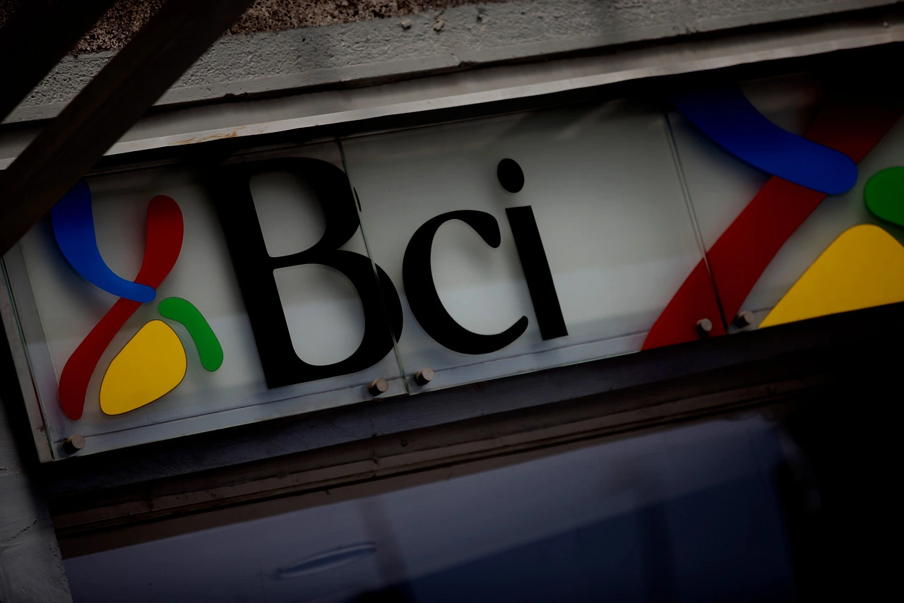 Tenía deuda de $21 millones con banco y en juicio logró que se declarara prescrita: Tribunal de Concepción rechazó cobro