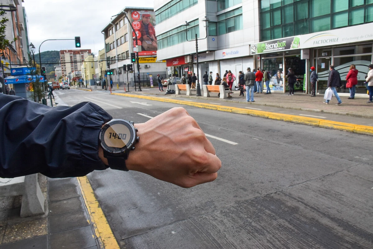 Trabajador fue despedido tras 32 meses de atrasos y casi 10 horas solo en julio: Corte confirmó tras apelación de empresa