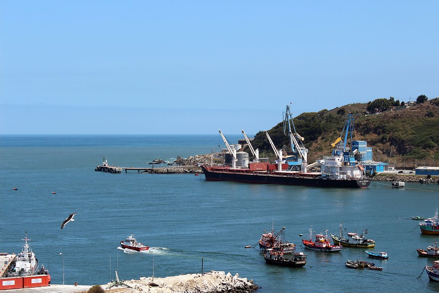 Trabajadores de Naves Humboldt anuncian huelga y se enciende alarma en puertos del país