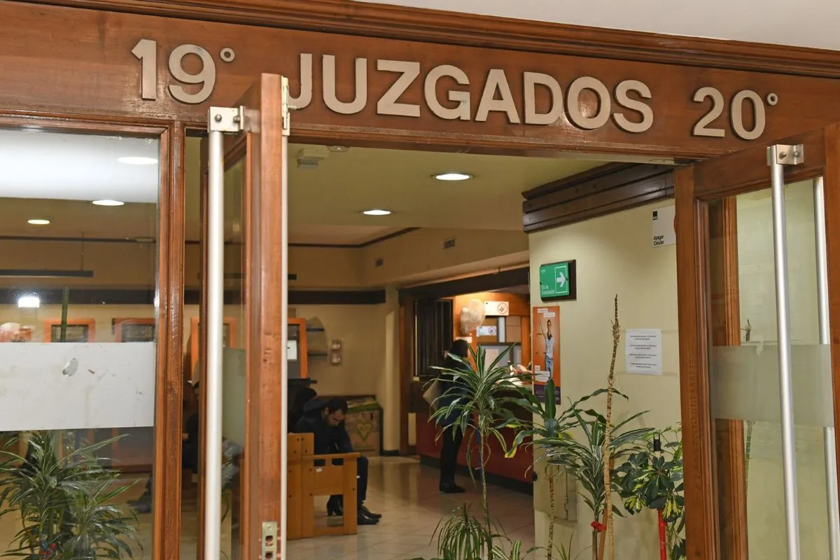 Tras 40 años: Estado reconoce como víctima de la dictadura a adolescente de 15 años desaparecido en Arica en 1986