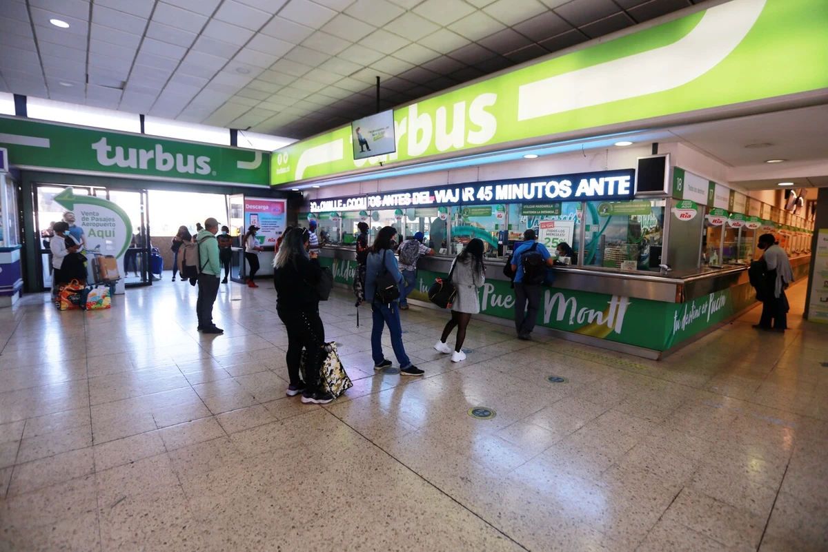 Turbus deberá pagarle $30 millones de indemnización a pasajera que sufrió daño permanente en su rostro tras accidente
